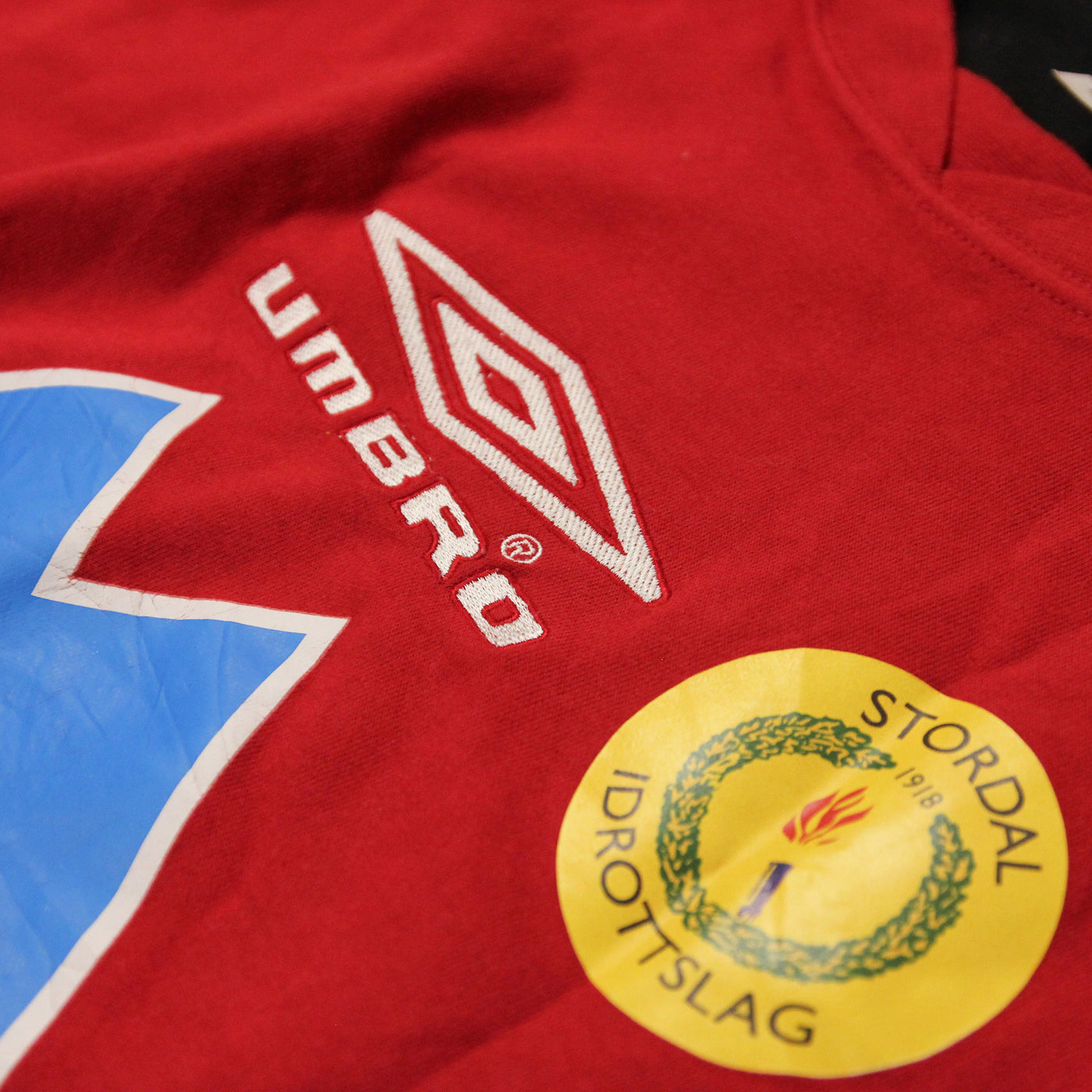 Vintage Umbro Stordal IL Fotball Training Sweatshirt Red [L]